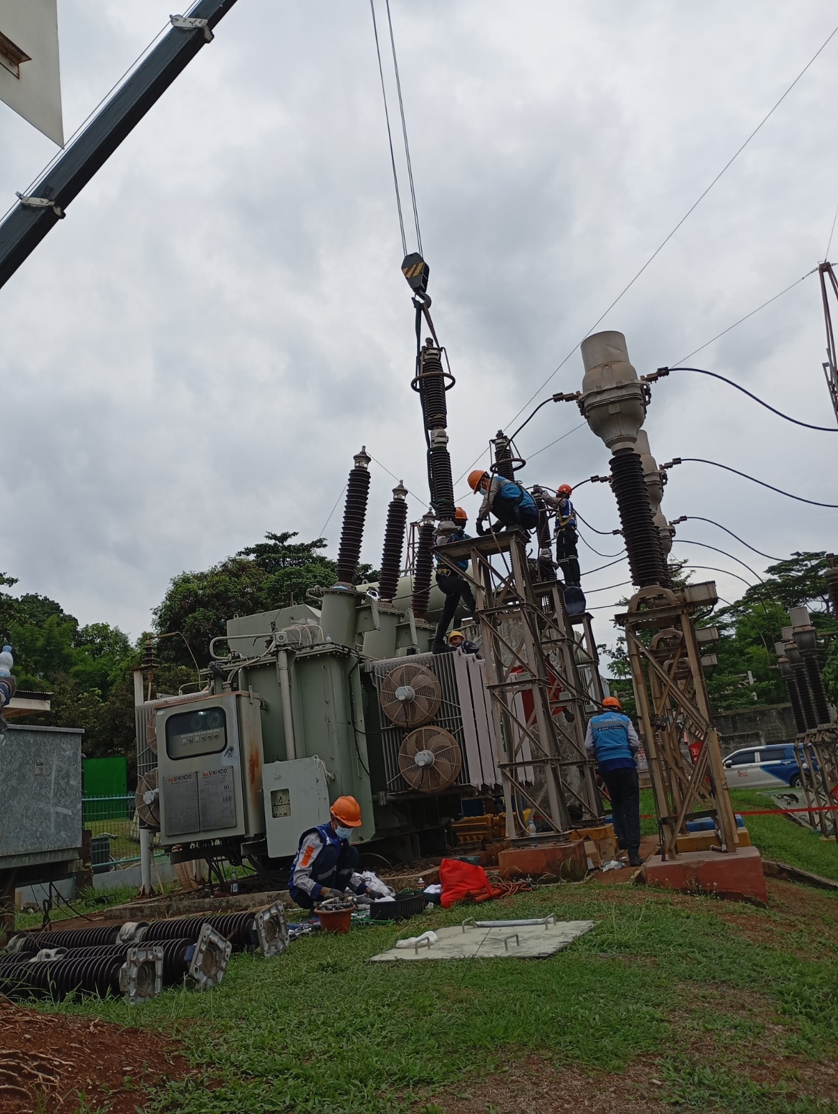 Maintenance Trafo Pupuk Kujang